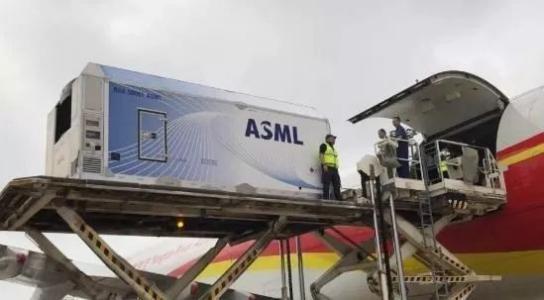 荷蘭光刻機(jī)巨頭ASML再升級，與無錫合作擴(kuò)建光刻機(jī)設(shè)備技術(shù)服務(wù)基地